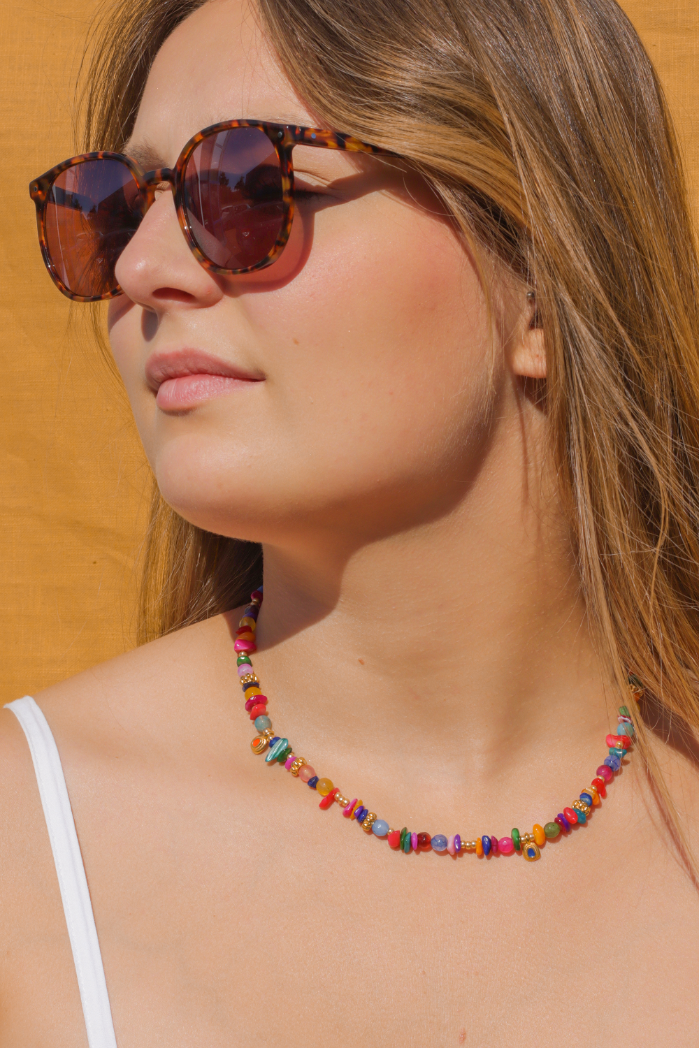 Collana Tuto perle colorate in madreperla e pietra preziosa