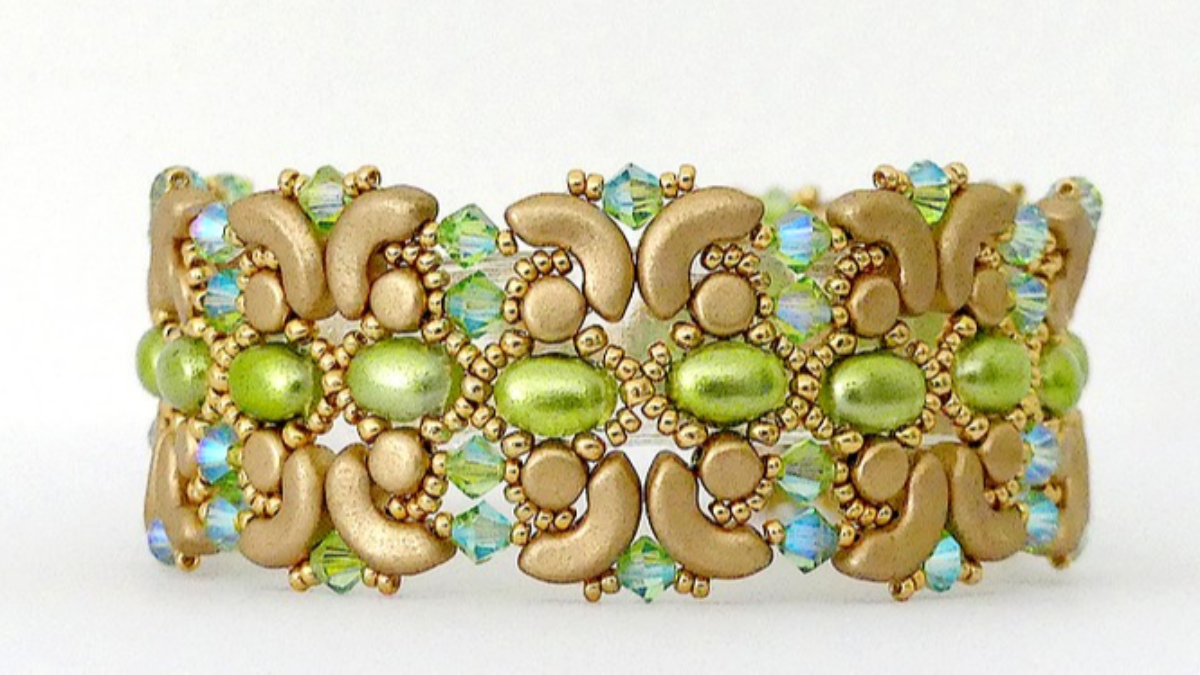 Schema Bracciale Indira con perline Samos, Kalos e Arcos di Puca Schema Bracciale Indira con perline Samos, Kalos e Arcos di Puca