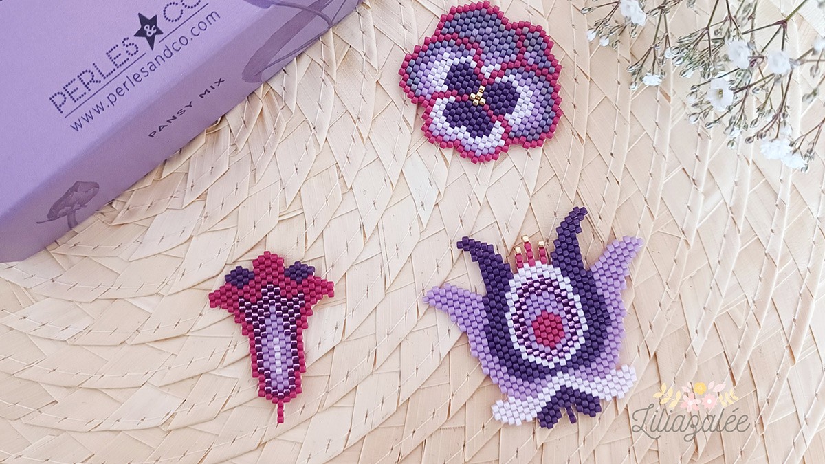 Tessitura fai da te di fiori di viola del pensiero con perline Miyuki tecnica brickstitch