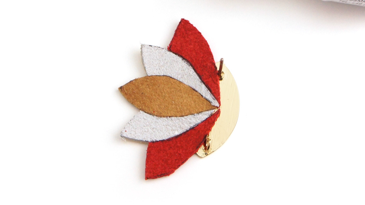 Gioielli fai da te con ritagli di pelle : Tappa 3 Gioielli fai da te con ritagli di pelle : Tappa 3