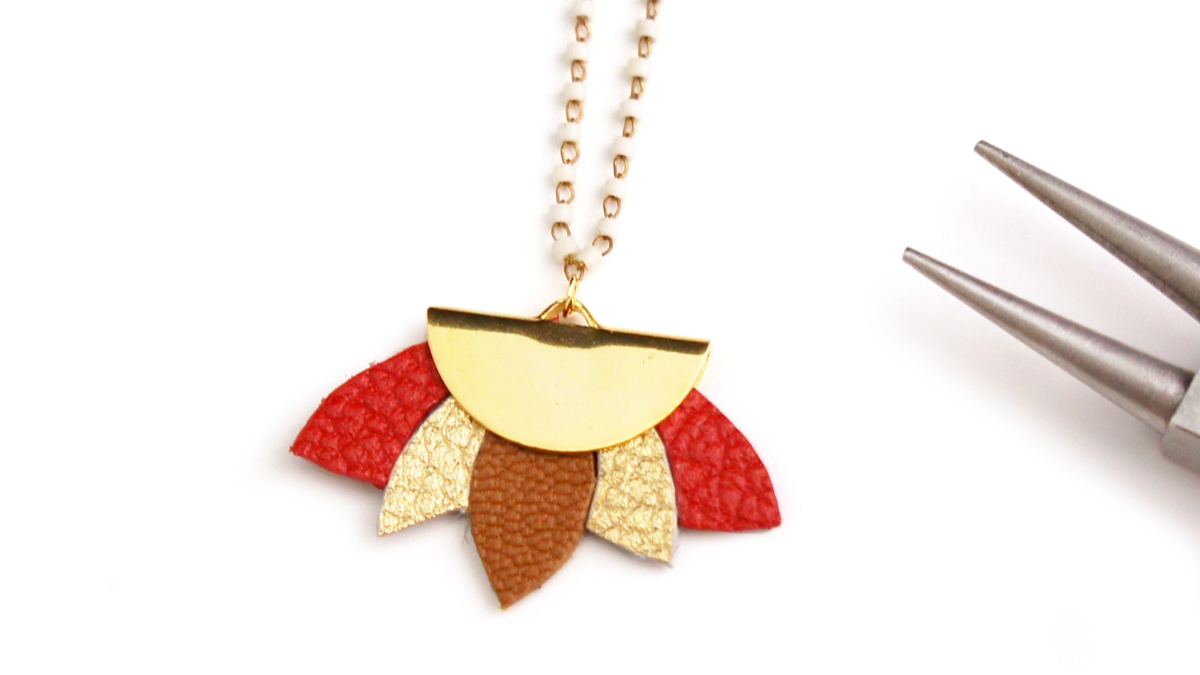 Gioielli fai da te con ritagli di pelle : Tappa 5 Gioielli fai da te con ritagli di pelle : Tappa 5