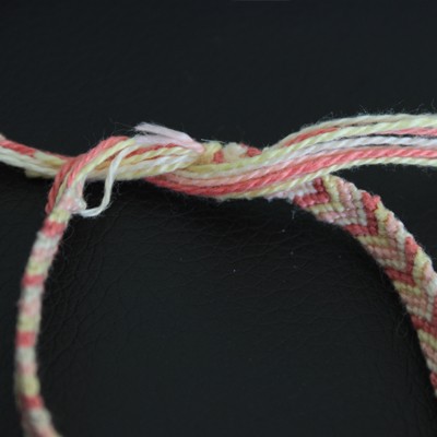 Tutorial per il braccialetto a spina di pesce : Tappa 13