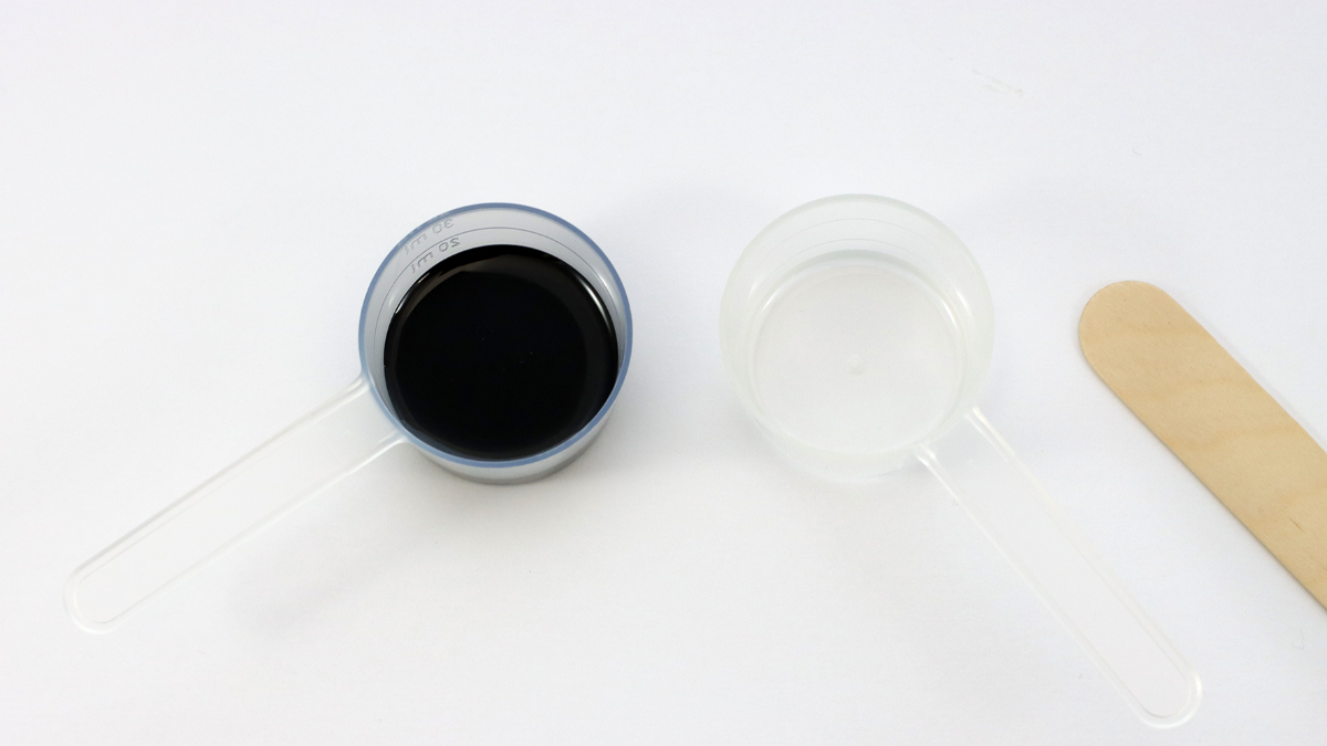 Bracciale Tuto in resina nera opaca riempito d'oro : Tappa 1