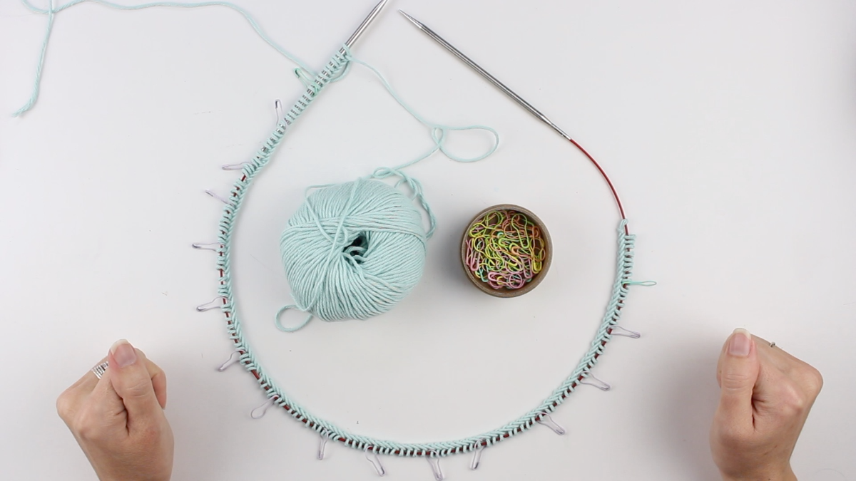 Coperta per bambini lavorata a maglia : Tappa 1 Coperta per bambini lavorata a maglia : Tappa 1