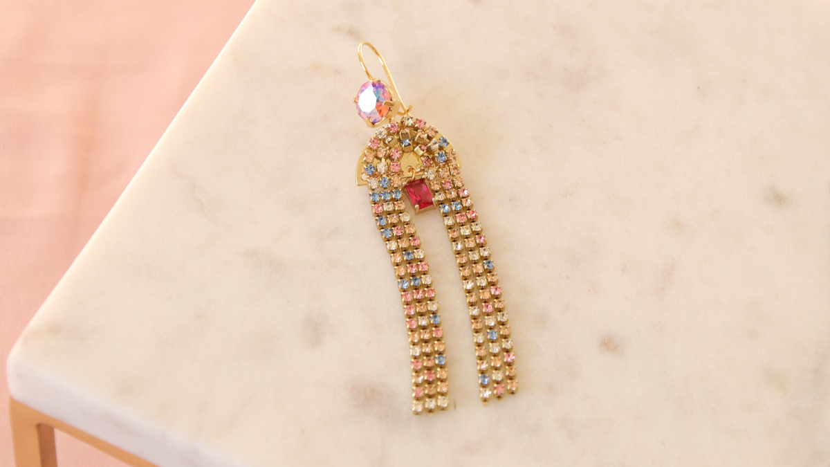 Schema Orecchini pendenti con strass a forma di arco