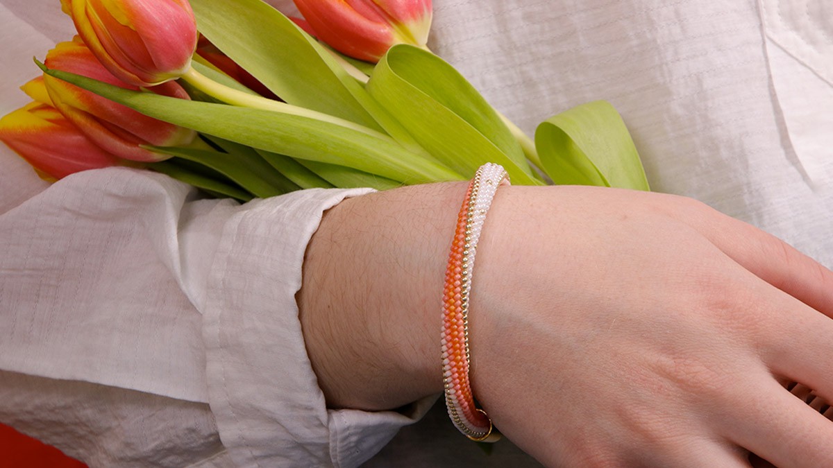 Avalaya Fancy - Braccialetto Flessibile Con Perline Acriliche Trasparenti, Rosse E Citrine - Lunghezza 18 Cm - copertina
