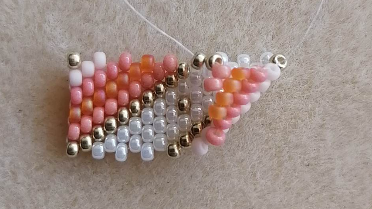 Tutorial per il braccialetto a intreccio Peytwist : Tappa 6 Tutorial per il braccialetto a intreccio Peytwist : Tappa 6