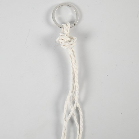 Decorazione fai da te - mensola sospesa con perline di legno : Tappa 1