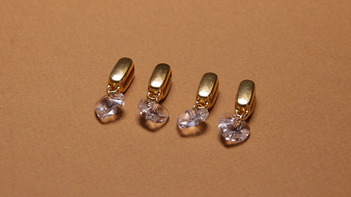 Collare per cani fai da te: corda di cuoio e cristalli : Tappa 2 Collare per cani fai da te: corda di cuoio e cristalli : Tappa 2