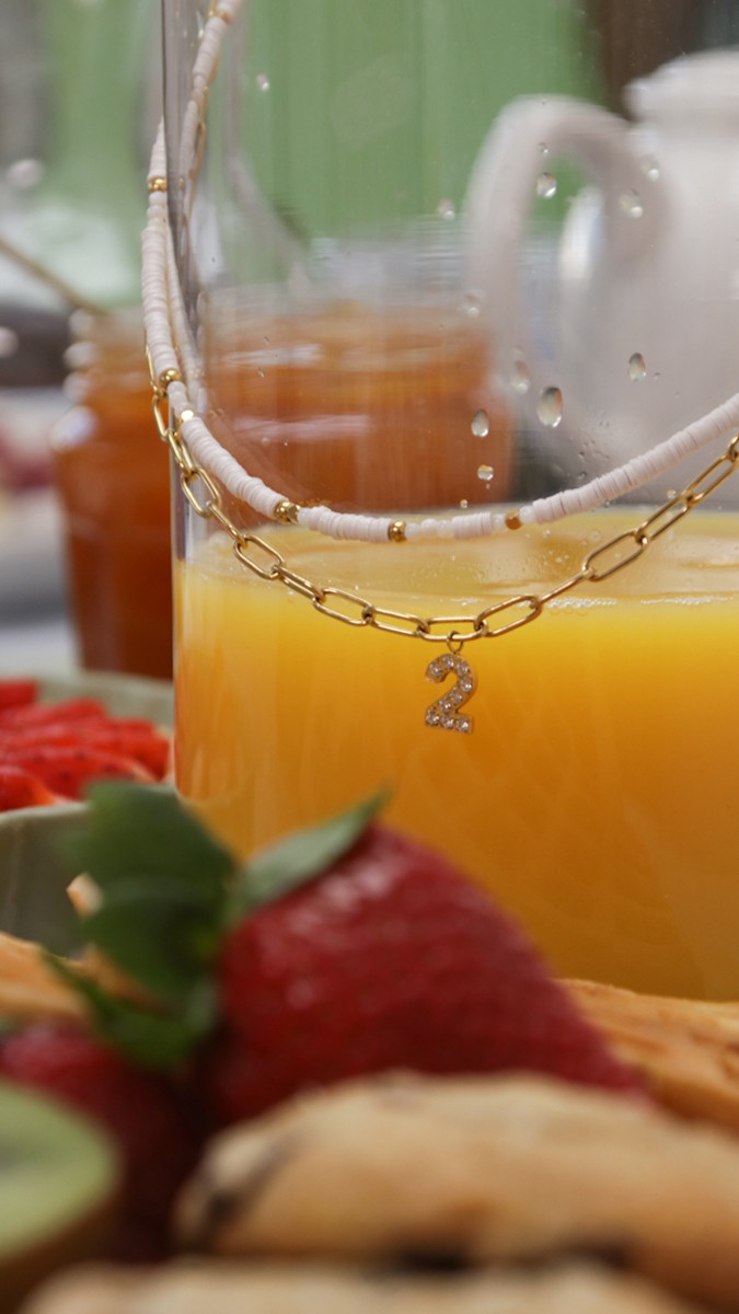 Schema Cavigliera estiva in acciaio inossidabile e mini perline Heishi