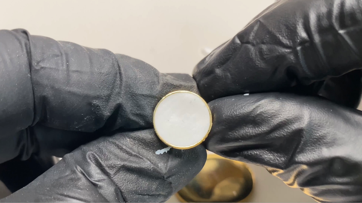 Orecchini pendenti in polimero, inchiostro e resina UV : Tappa 5 Orecchini pendenti in polimero, inchiostro e resina UV : Tappa 5