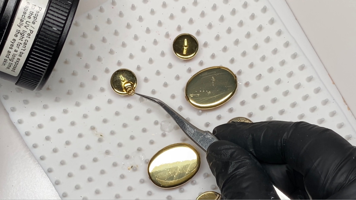 Orecchini pendenti in polimero, inchiostro e resina UV : Tappa 12 Orecchini pendenti in polimero, inchiostro e resina UV : Tappa 12