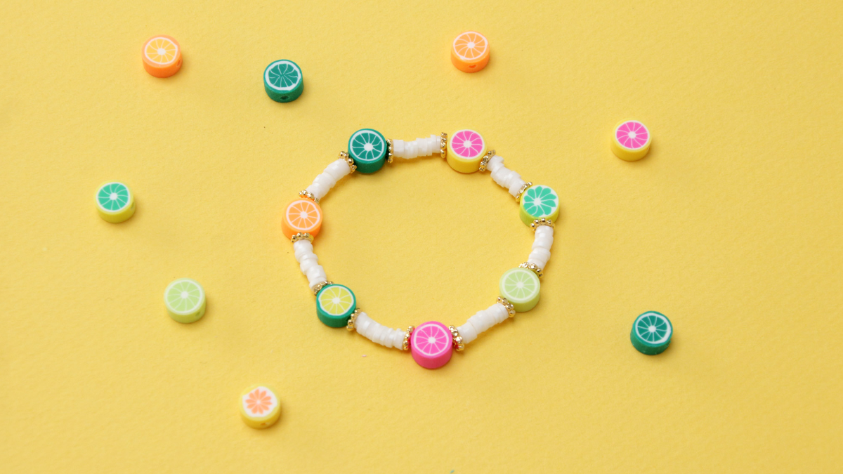 Schema Braccialetti elastici con cristalli e perline di agrumi Schema Braccialetti elastici con cristalli e perline di agrumi