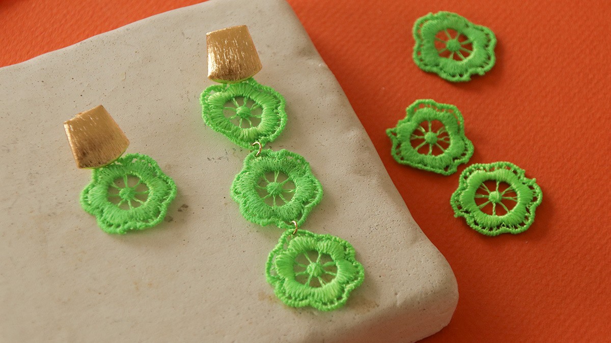 Orecchini a fiore : Tappa 3