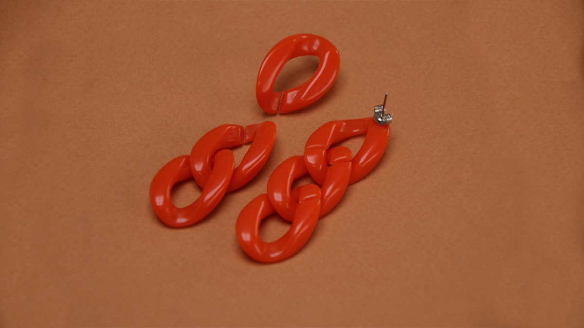 Tutorial per la collana a maglie grandi in acrilico : Tappa 5 Tutorial per la collana a maglie grandi in acrilico : Tappa 5