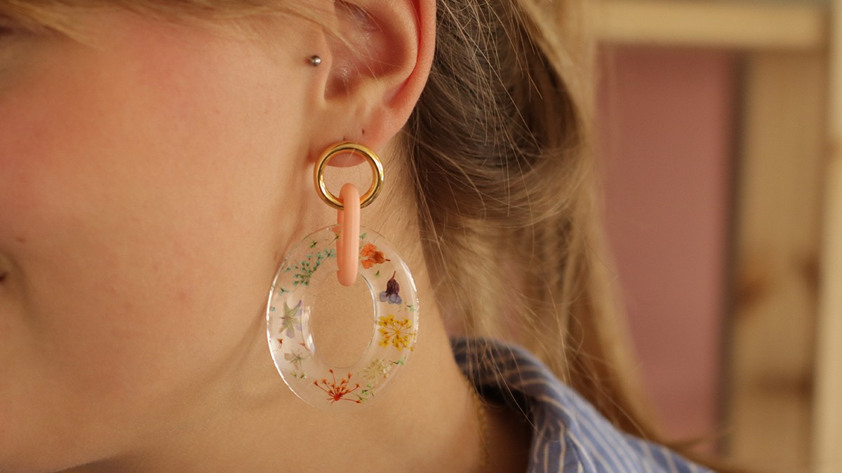 Schema Orecchini in resina e fiori secchi Schema Orecchini in resina e fiori secchi