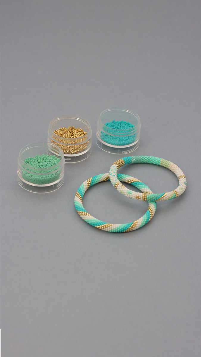 Schema Bracciali a spirale all'uncinetto senza femoir Schema Bracciali a spirale all'uncinetto senza femoir