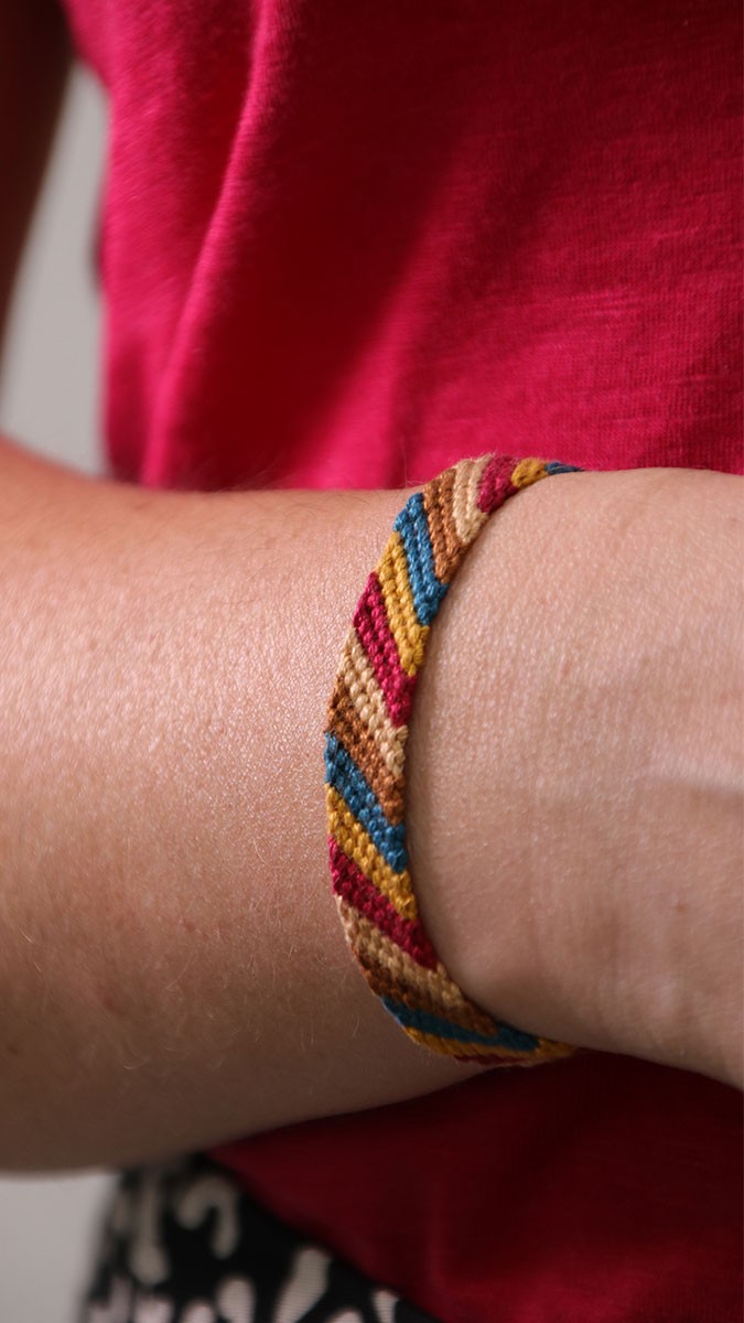 Schema Bracciale brasiliano autunnale facile Schema Bracciale brasiliano autunnale facile