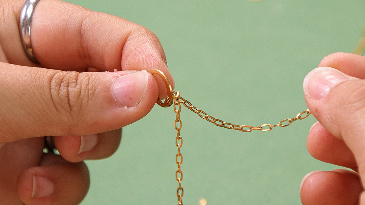 Tutorial facile, orecchini con gemme di quarzo non abbinate : Tappa 7