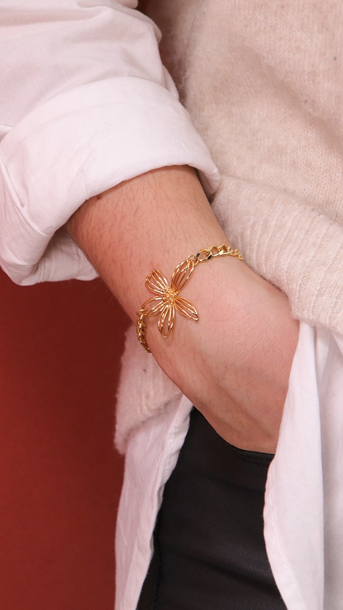 Schema Bracciale con fiori e catene Schema Bracciale con fiori e catene