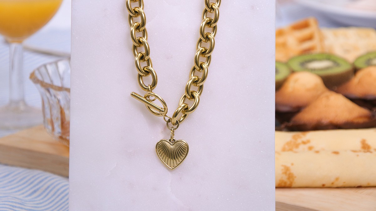 Schema Collana con chiusura a T e ciondolo a cuore Schema Collana con chiusura a T e ciondolo a cuore