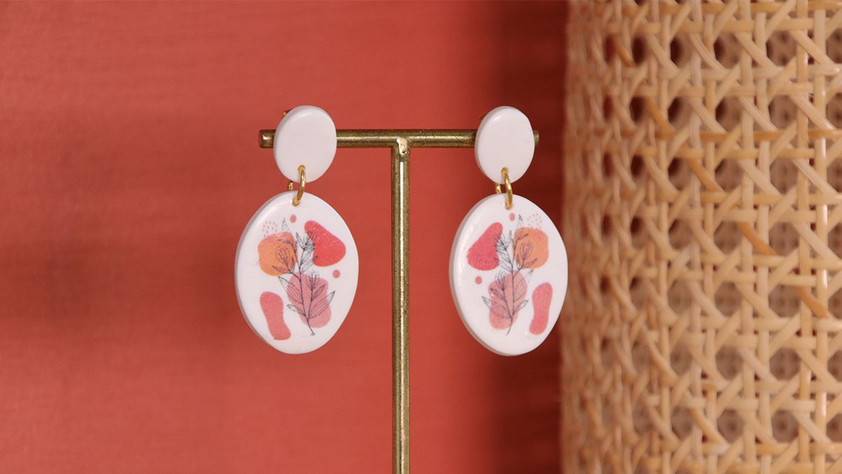 Boucles d'oreilles en pâte polymère avec feuille de transfert Boucles d'oreilles en pâte polymère avec feuille de transfert