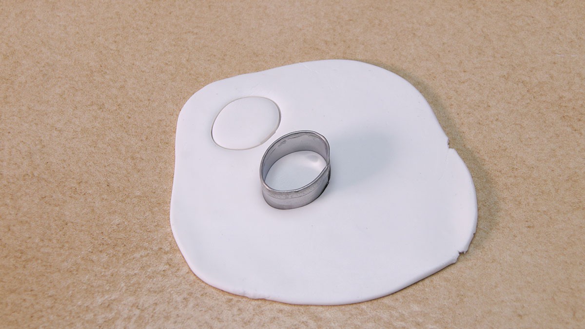 Orecchini in argilla polimerica con foglia transfer : Tappa 3 Orecchini in argilla polimerica con foglia transfer : Tappa 3