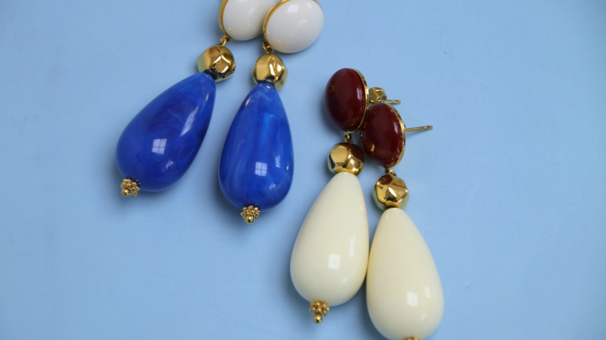 Orecchini con perle di resina a forma di pera : Tappa 3