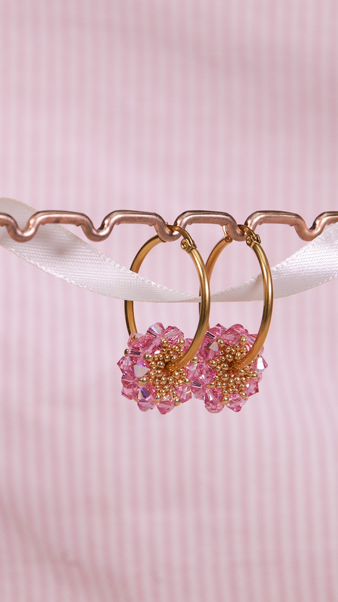 Orecchini creoli con tamburo di perle tutorial