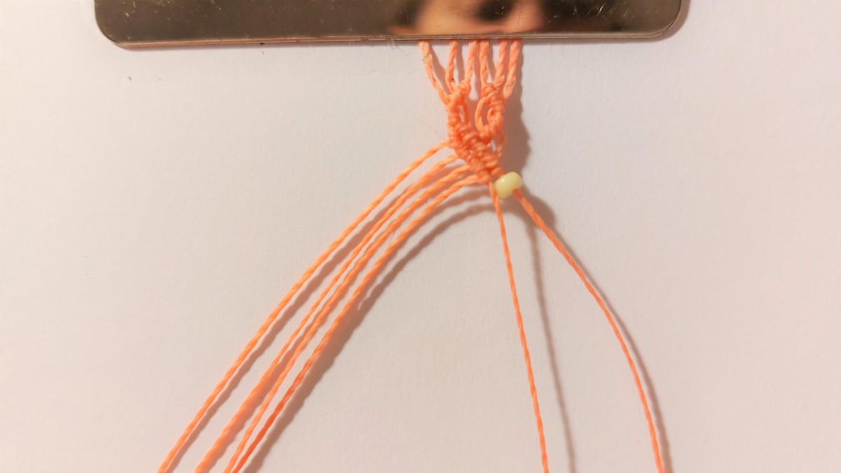 Bracciale estivo in micro-macramè : Tappa 7