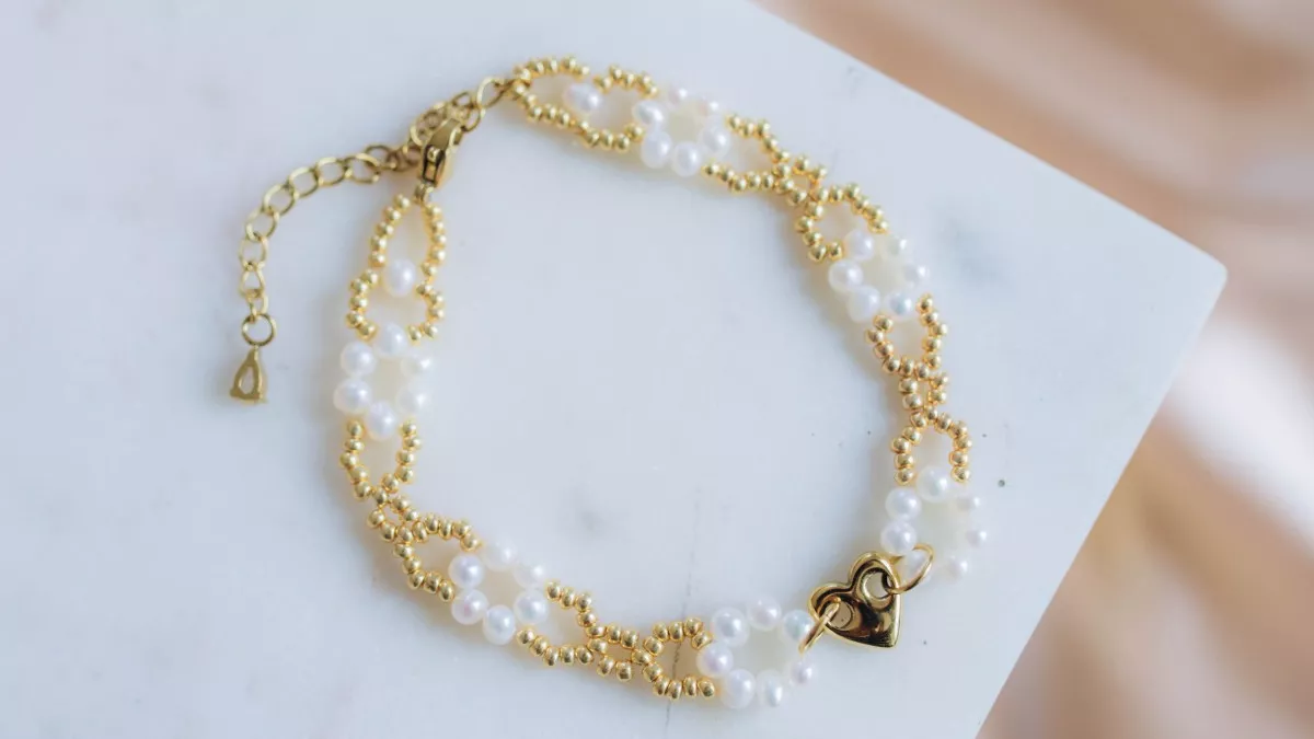 Schema Bracciale a maglie con perle d'acqua dolce e semi di perle