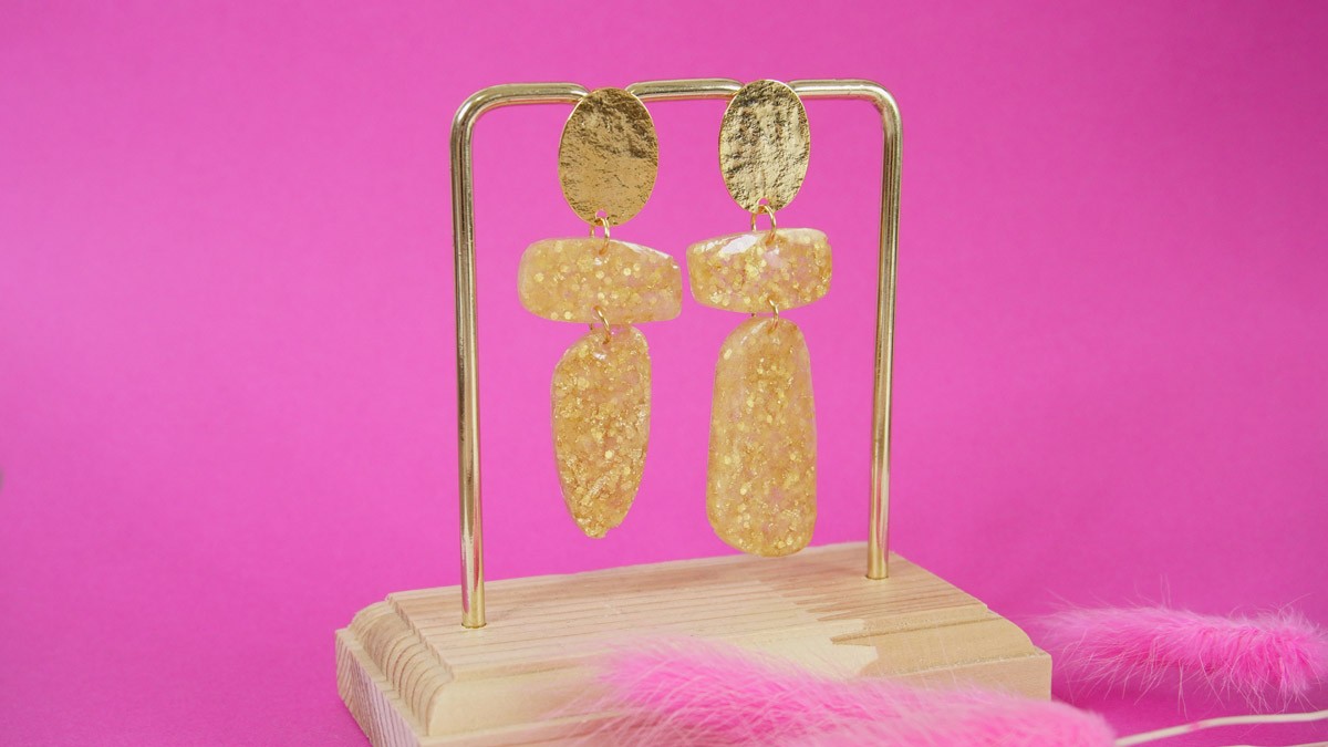 Orecchini in resina epossidica e glitter