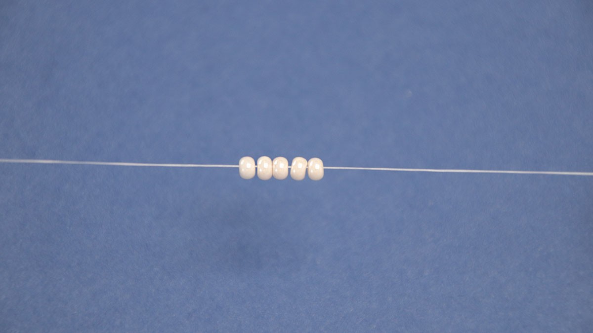 Orecchini pendenti a forma di stella marina : Tappa 1 Orecchini pendenti a forma di stella marina : Tappa 1