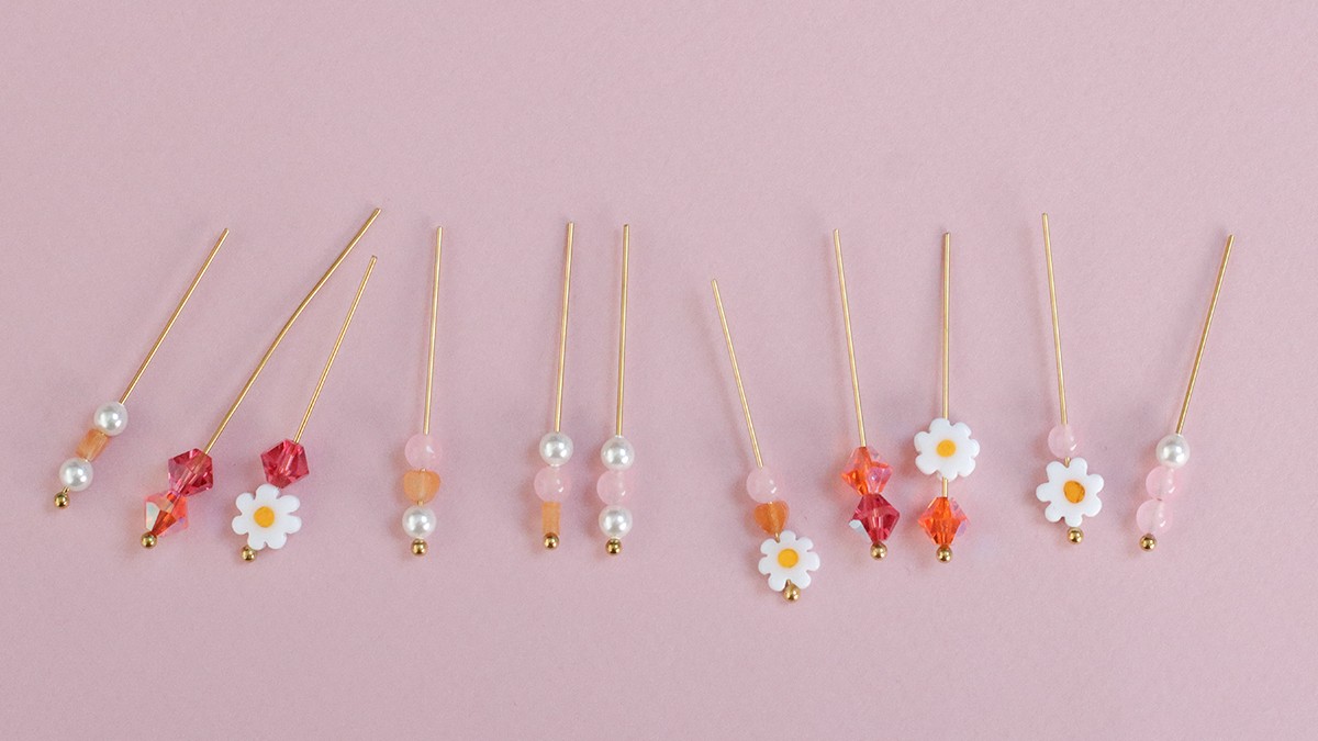 Collana estiva in cordoncino con ciondoli : Tappa 1