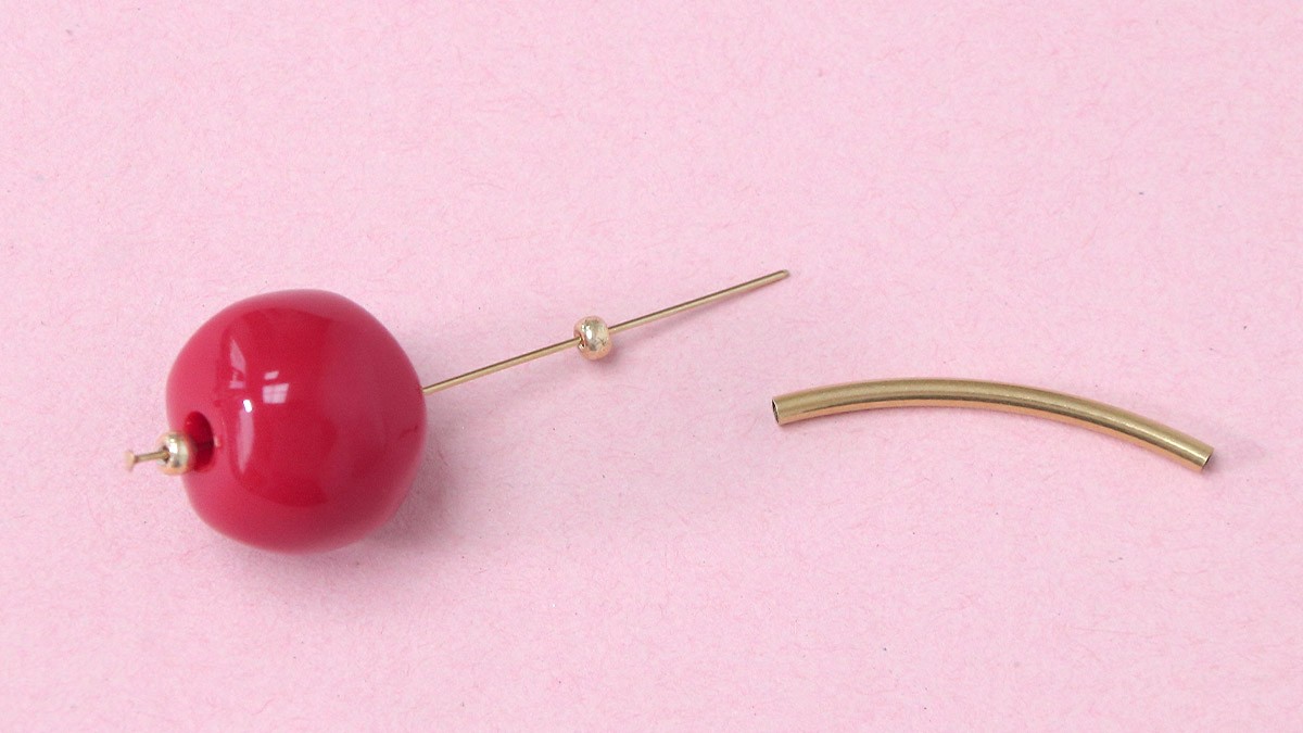 Orecchini di perle Cherry easy : Tappa 1