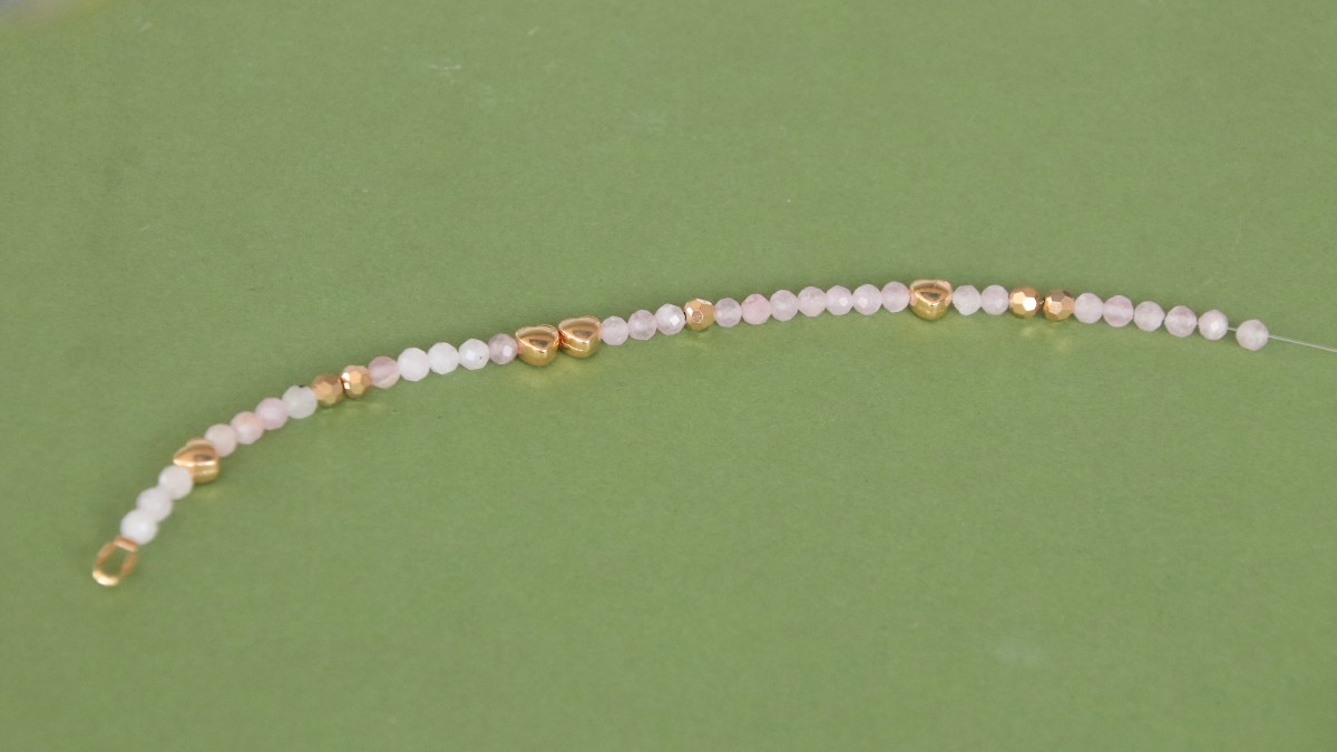 Bracciali in pietra naturale rosa pregiata : Tappa 3 Bracciali in pietra naturale rosa pregiata : Tappa 3