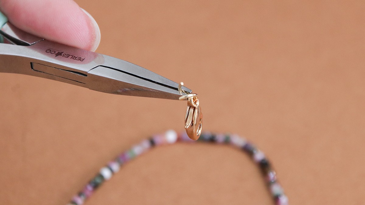 Tutorial per la collana di pietre naturali e il ciondolo a cuore : Tappa 5 Tutorial per la collana di pietre naturali e il ciondolo a cuore : Tappa 5