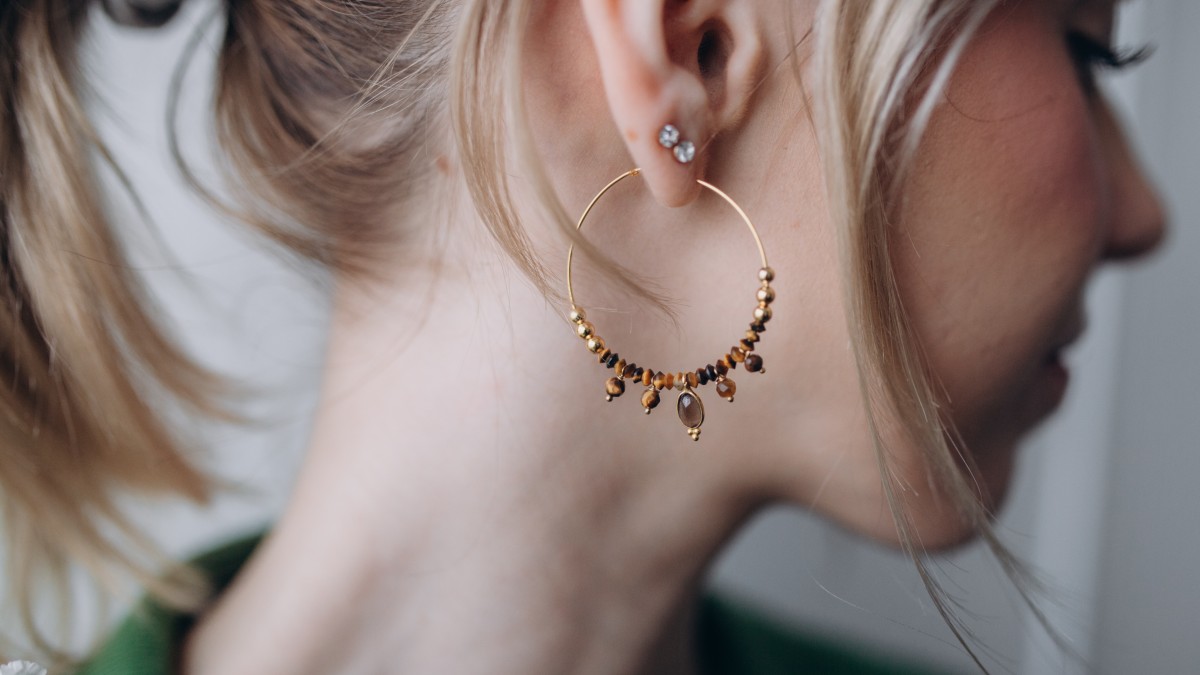 Schema Orecchini a cerchio con pietre naturali Schema Orecchini a cerchio con pietre naturali