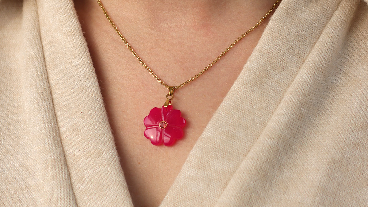 Collana con quadrifoglio in pietra : Tappa 6