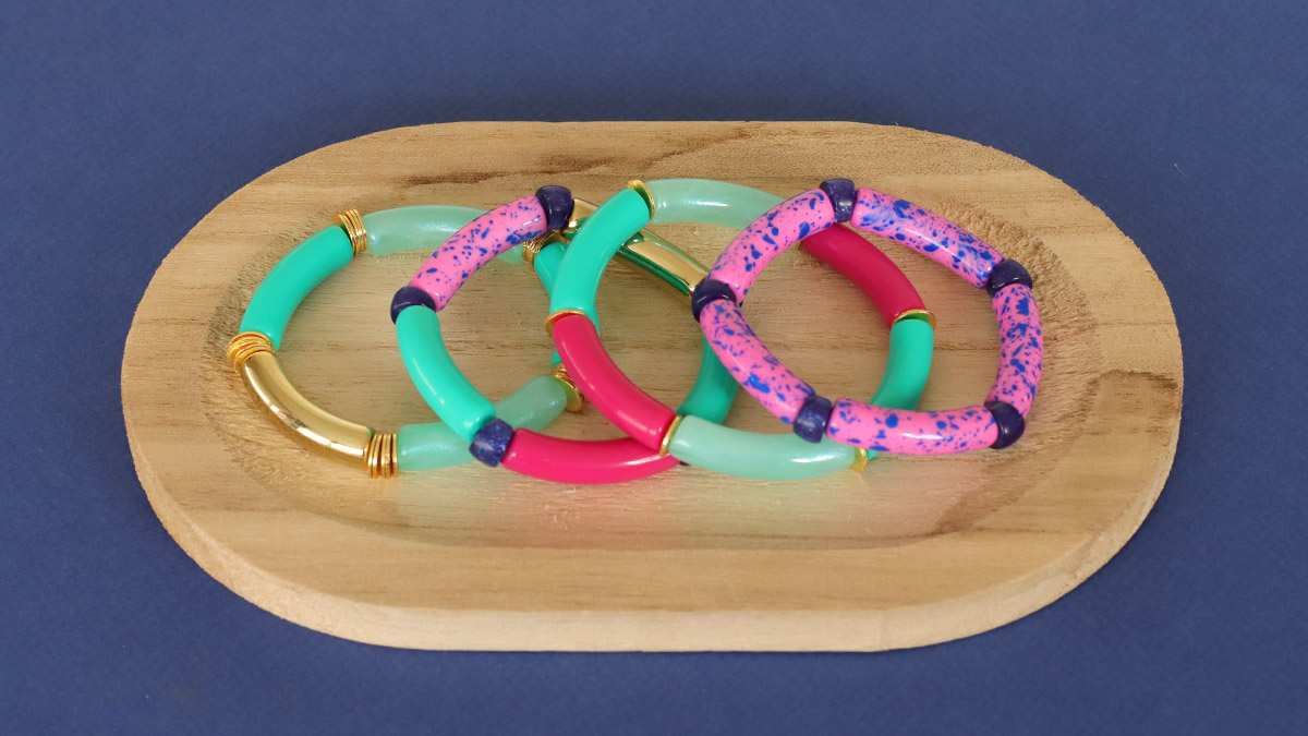 Tubi curvi di perle Bracciali blu notte, turchese e rosa : Tappa 3