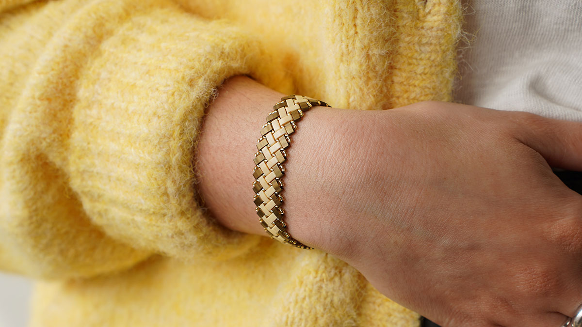 Bracelet avec des perles Miyuki half tila 2 chevrons