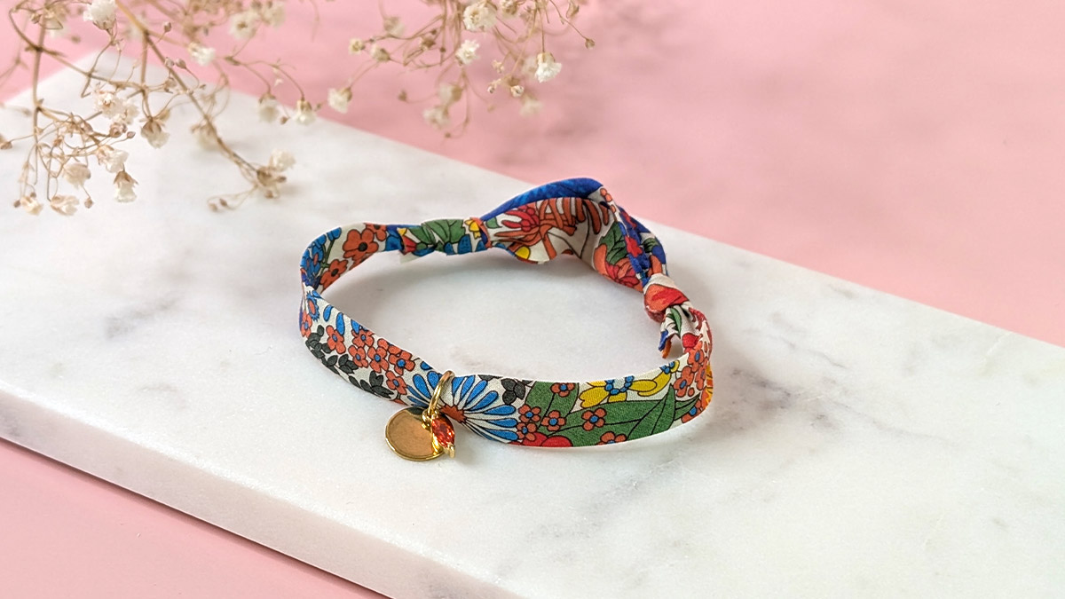 Bracciale liberty senza chiusura con nodi scorrevoli