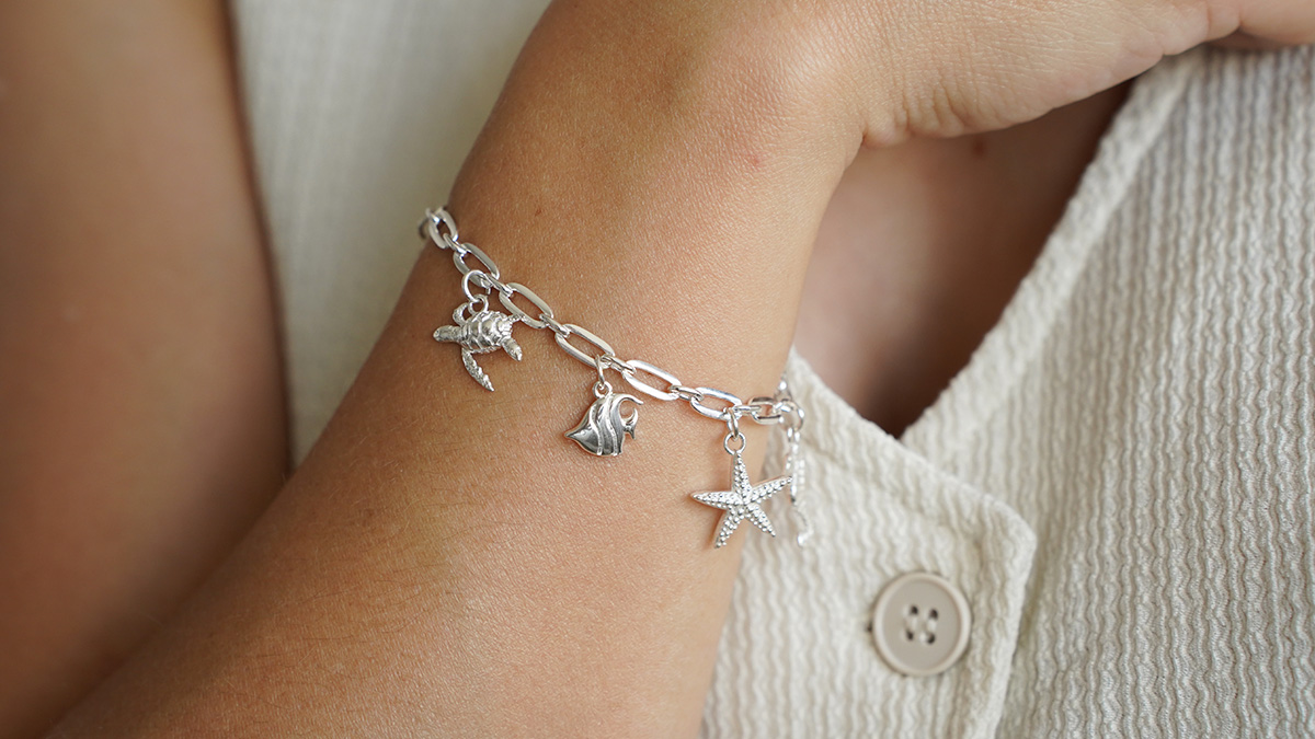 Bracciale con charms marini in argento 925