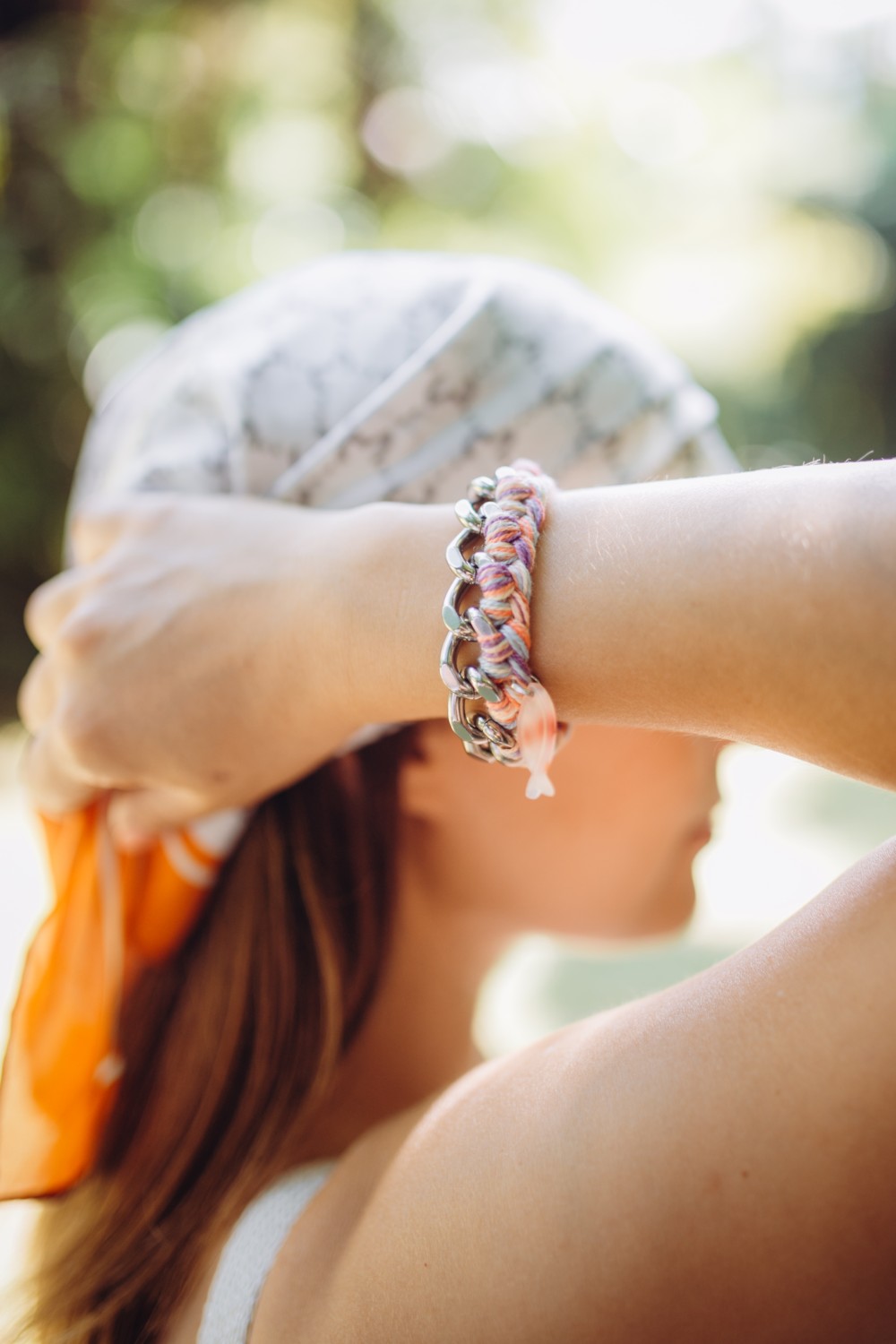 Schema Bracciale in acciaio inossidabile e filo di cotone pastello intrecciato Schema Bracciale in acciaio inossidabile e filo di cotone pastello intrecciato