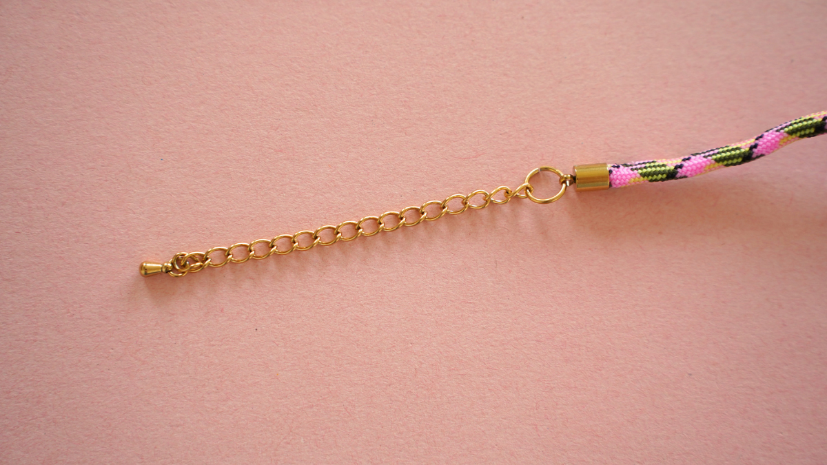 Bracciale in paracord con ciondoli in acciaio inossidabile : Tappa 5