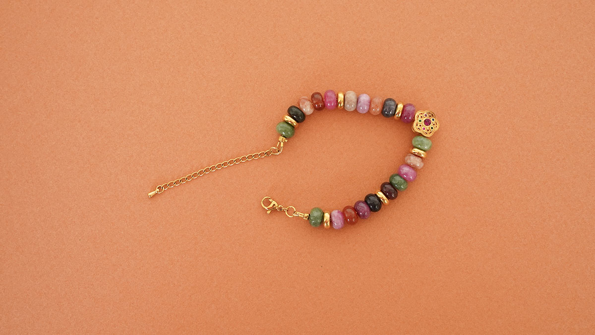 Bracciale in pietra naturale e fiore di perla : Tappa 3