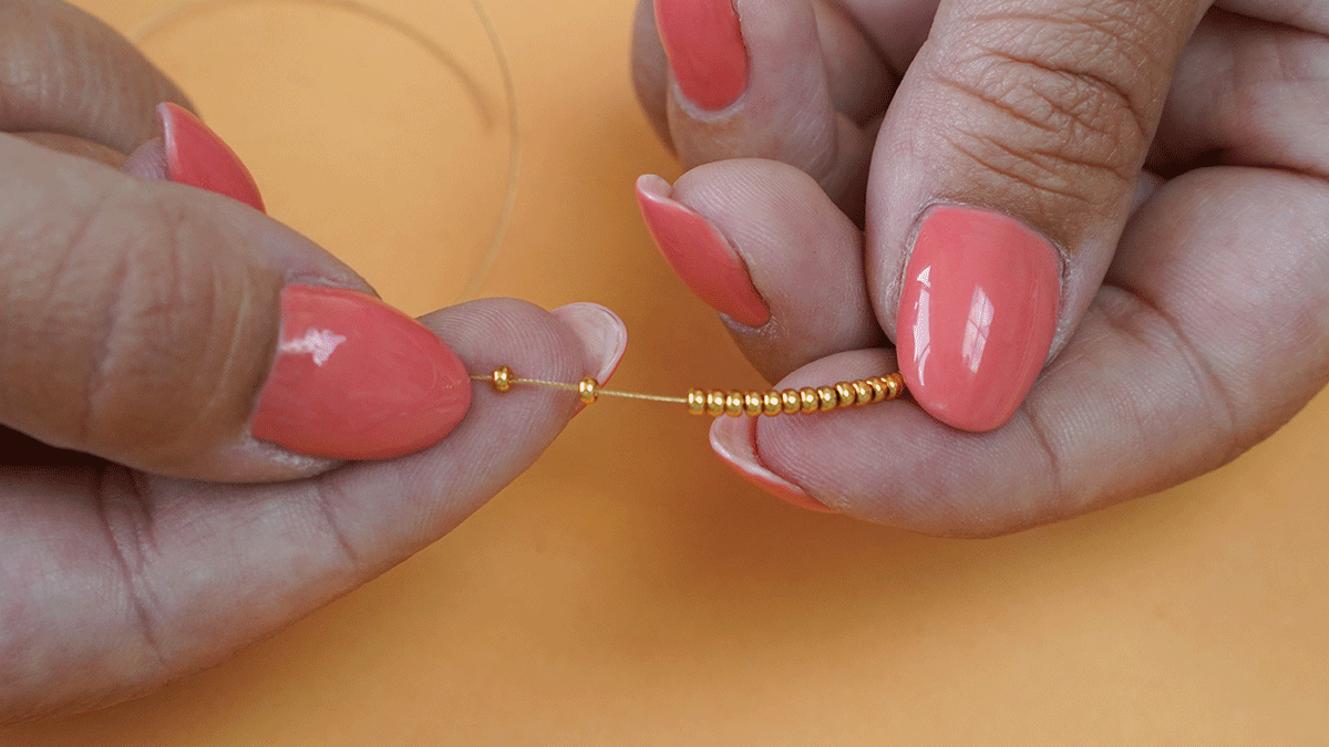 Set di bracciali verdi e dorati in pietre naturali : Tappa 5