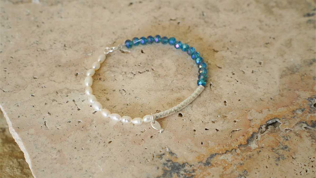 Bracciale in argento 925 e perle d'acqua dolce : Tappa 2 Bracciale in argento 925 e perle d'acqua dolce : Tappa 2