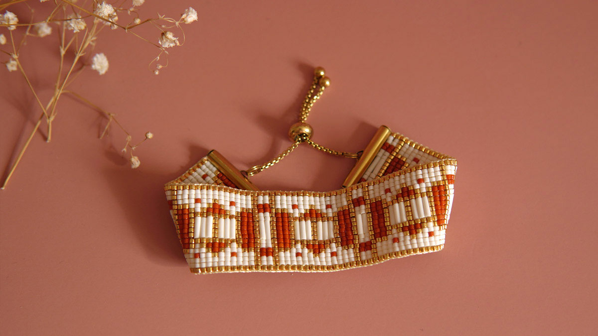 Schema Bracciale a telaio Miyuki in Bugles e Delica