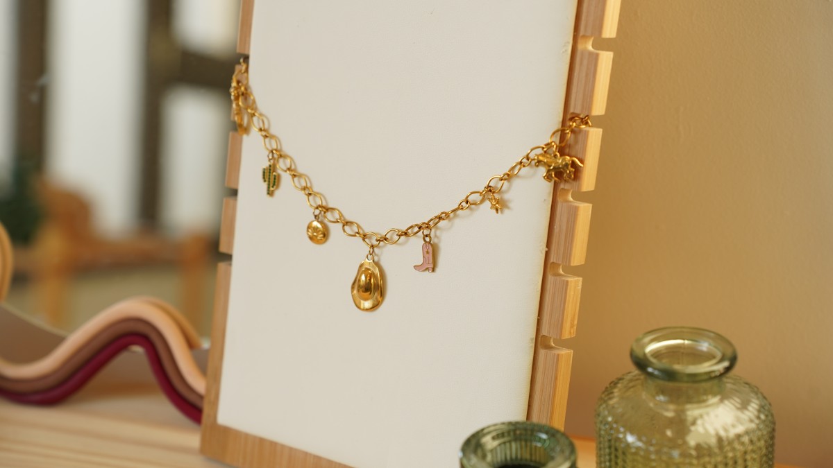 I miei gioielli fai da te - Kit di gioielli Collana con ciondoli occidentali in acciaio inossidabile placcato oro I miei gioielli fai da te - Kit di gioielli Collana con ciondoli occidentali in acciaio inossidabile placcato oro